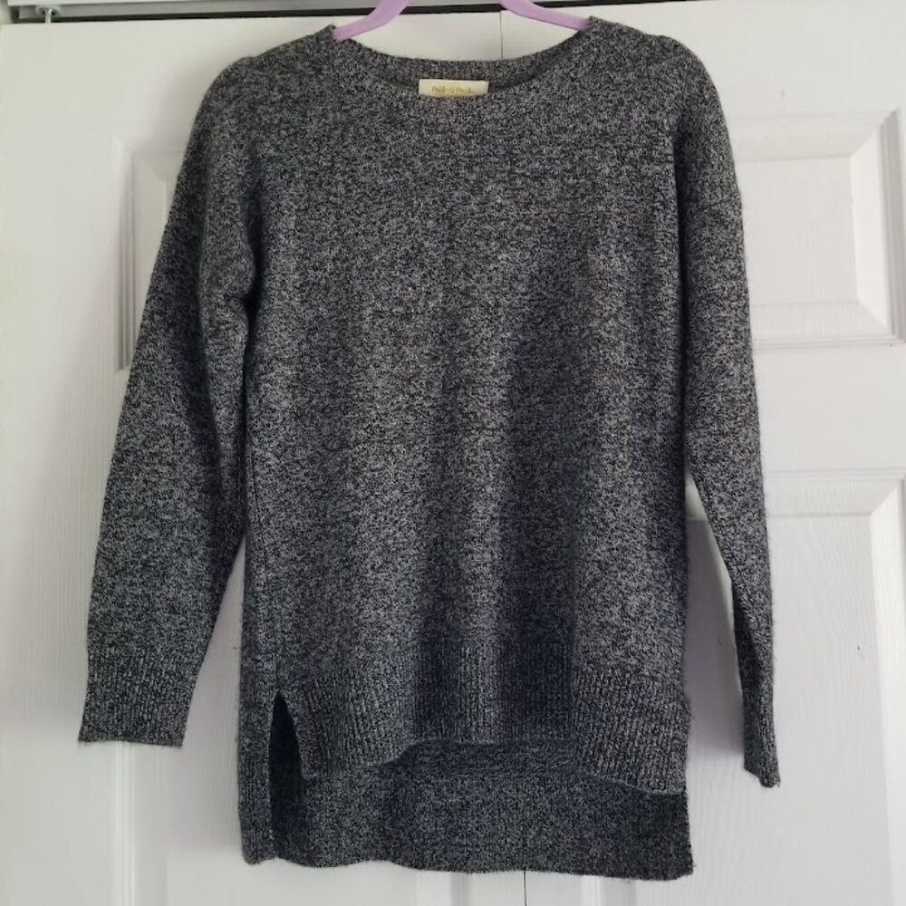 Peck & Peck Women's Sweater Small Gray Black White 100% 2 Ply Cashmere
